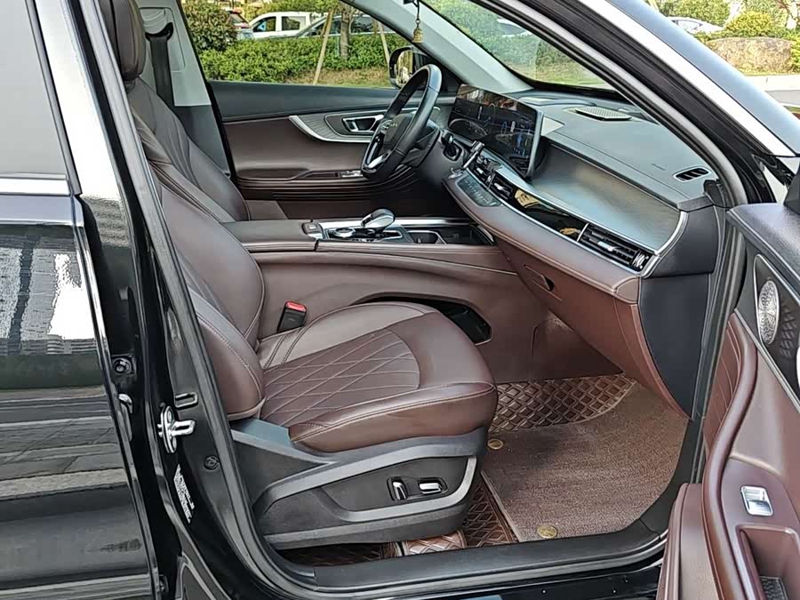Chery Tiggo 8 PRO 2022 290T 2WD Vast Edition 5-Seater - zdjęcie 14