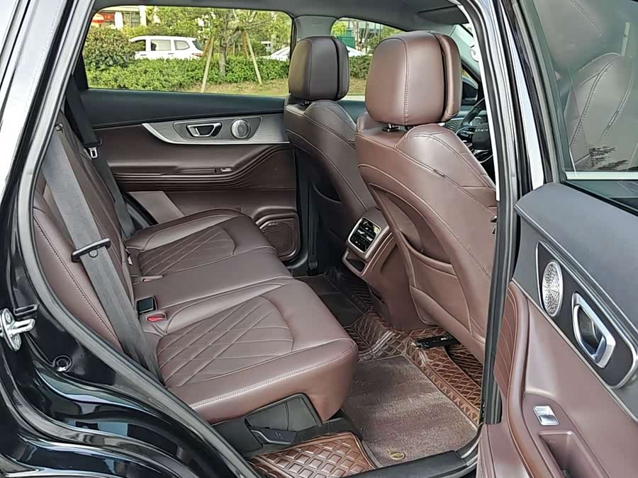 Chery Tiggo 8 PRO 2022 290T 2WD Vast Edition 5-Seater - zdjęcie 15
