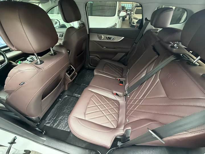 Chery Tiggo 8 PRO 2024 Champion 390T 2WD Prestige 7-Seater - zdjęcie 14