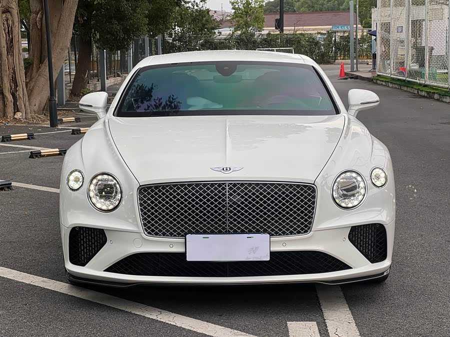 Continental 2022 4.0T GT V8 - zdjęcie 2