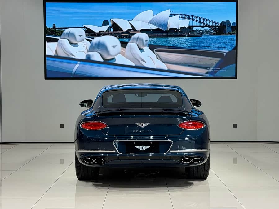 Continental 2022 4.0T GT V8 - zdjęcie 5