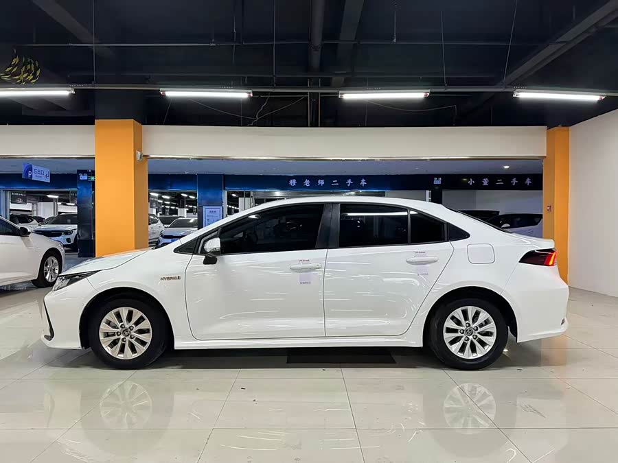 Corolla 2024 1.8L Intelligent Electric Hybrid Pioneer Edition - zdjęcie 15