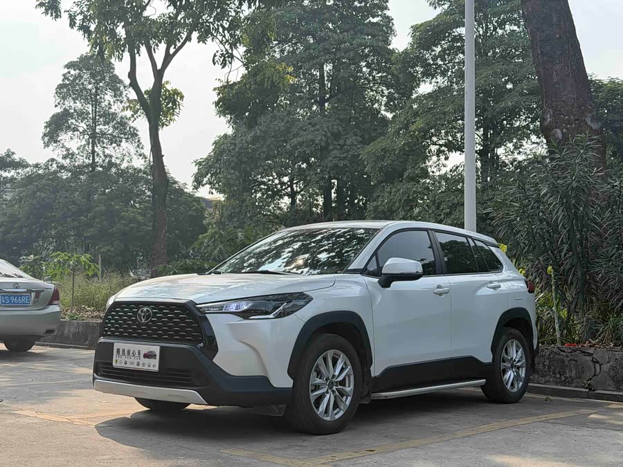 Corolla Cross 2024 2.0L Pioneer Edition - zdjęcie 1