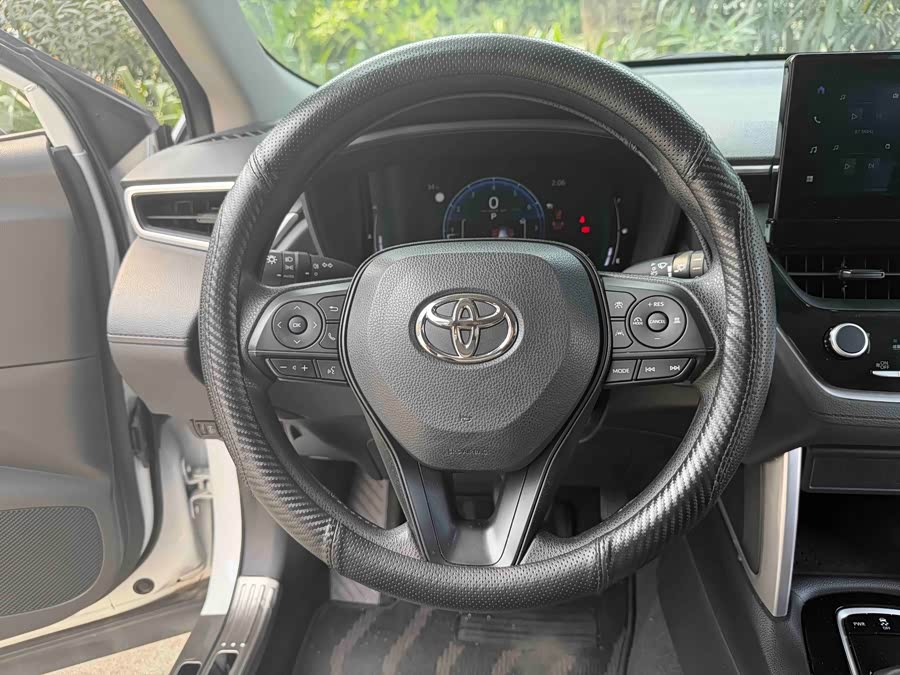 Corolla Cross 2024 2.0L Pioneer Edition - zdjęcie 11