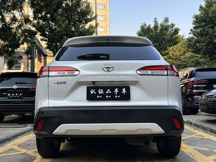 Corolla Cross 2024 2.0L Pioneer Edition - zdjęcie 18