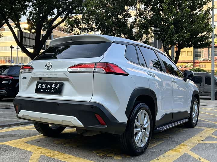 Corolla Cross 2024 2.0L Pioneer Edition - zdjęcie 19