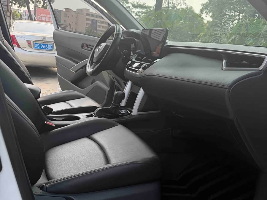 Corolla Cross 2024 2.0L Pioneer Edition - zdjęcie 9