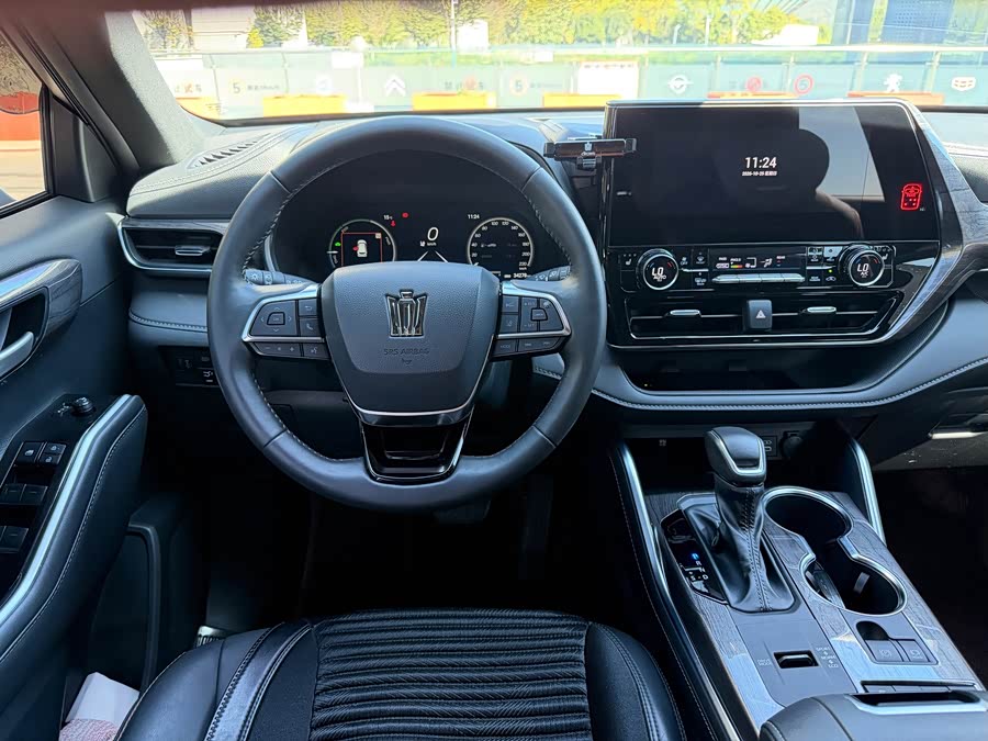Crown Landfang 2024 2.5L HEV Four-Wheel Drive Luxury Edition - zdjęcie 10