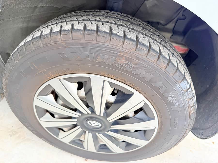 DANA V1 2024 V1 Long Wheelbase Low Roof Multifunction Version (62kWh) - zdjęcie 15