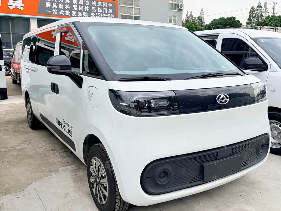 DANA V1 2024 V1 Long Wheelbase Low Roof Multifunction Version (62kWh) - zdjęcie 3