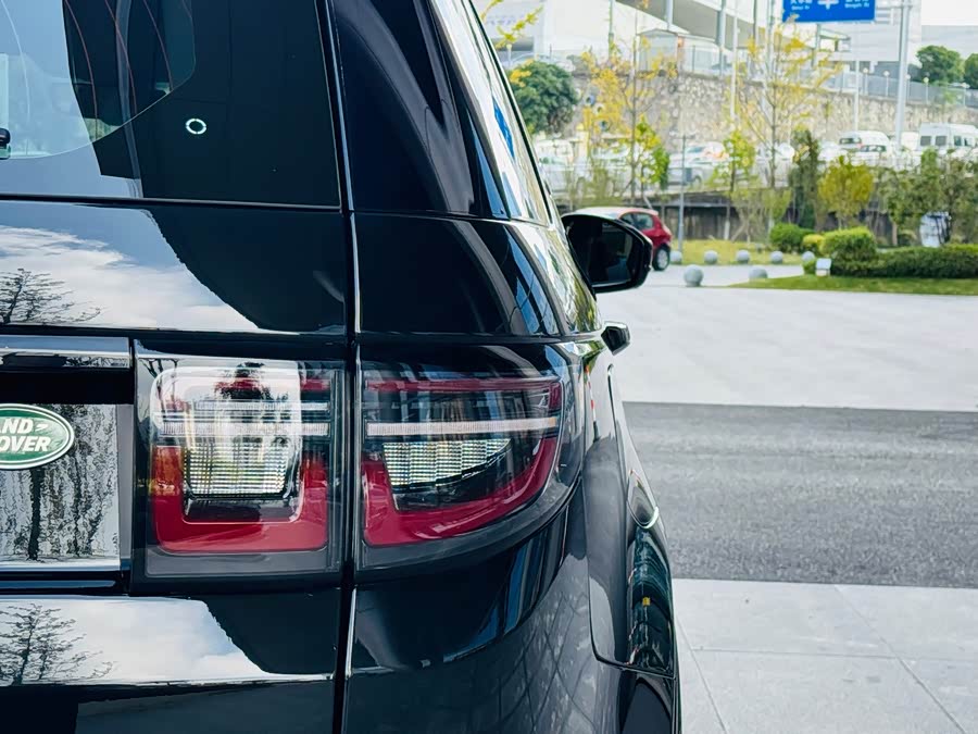 Discovery Sport 2024 Luxury Custom Edition - zdjęcie 7