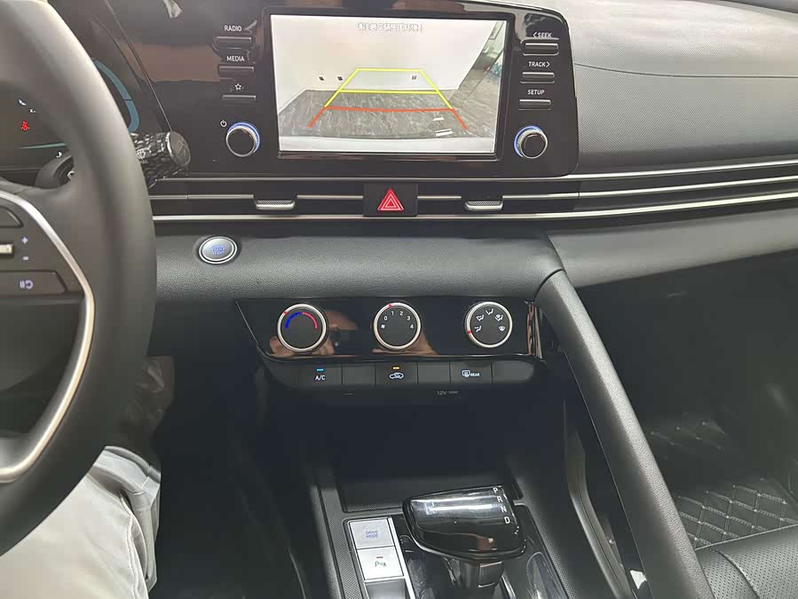 Elantra 2023 1.5L CVT GLX Elite - zdjęcie 17