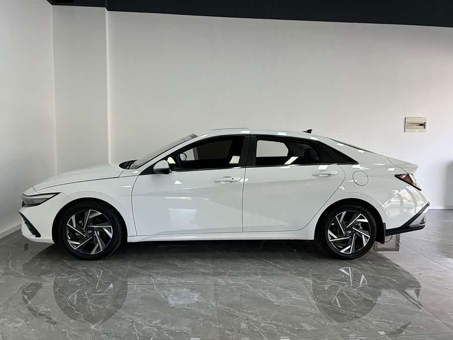 Elantra 2023 1.5L CVT GLX Elite - zdjęcie 6