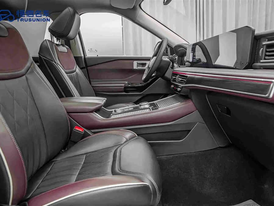 Explorer 2023 EcoBoost 285 4WD Titanium Edition 6-seater - zdjęcie 15