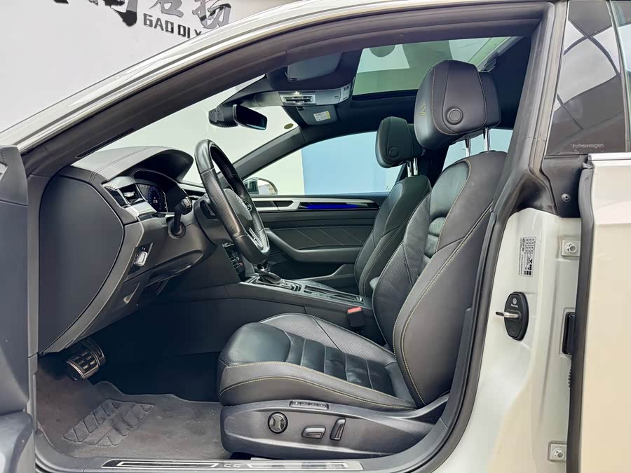 FAW-Volkswagen CC 2023 380TSI Eye-catching Edition - zdjęcie 5
