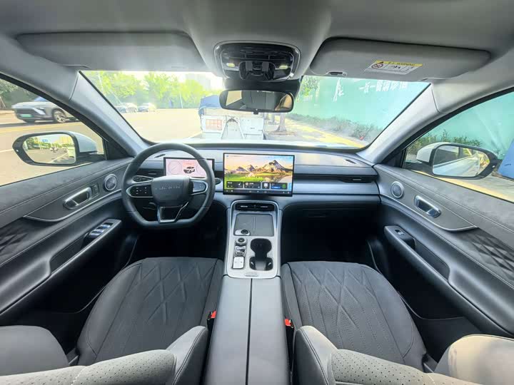 Fengyun T8 2025 1.5T 130km Luxury 5-seater - zdjęcie 20