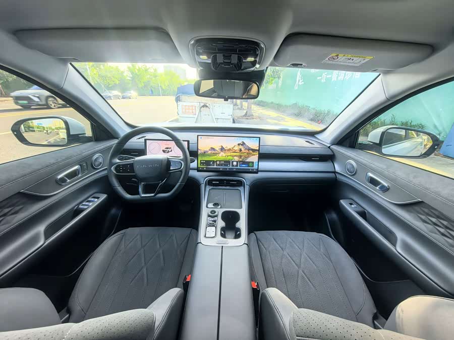 Fengyun T8 2025 1.5T 130km Luxury 5-seater - zdjęcie 4