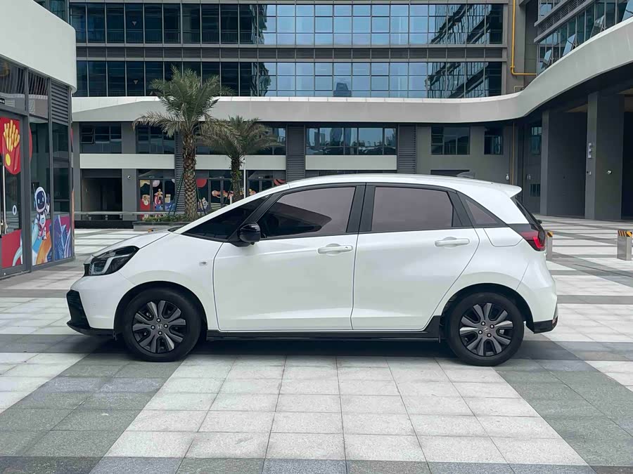 Fit 2023 1.5L CVT Sport - zdjęcie 2