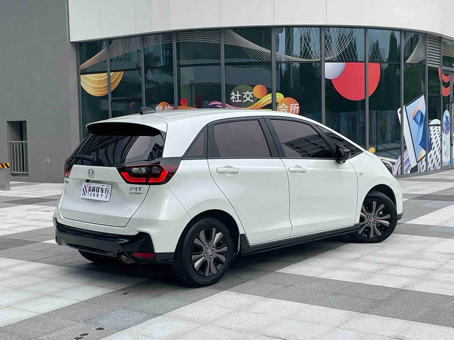 Fit 2023 1.5L CVT Sport - zdjęcie 3