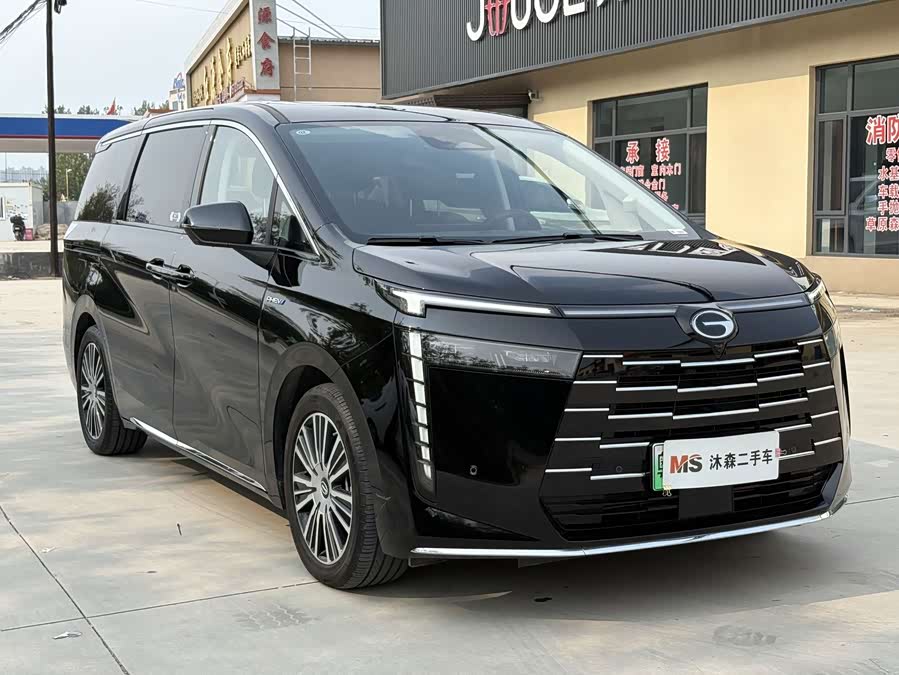 GAC E8 PHEV 2024 150km MAX+ - zdjęcie 3