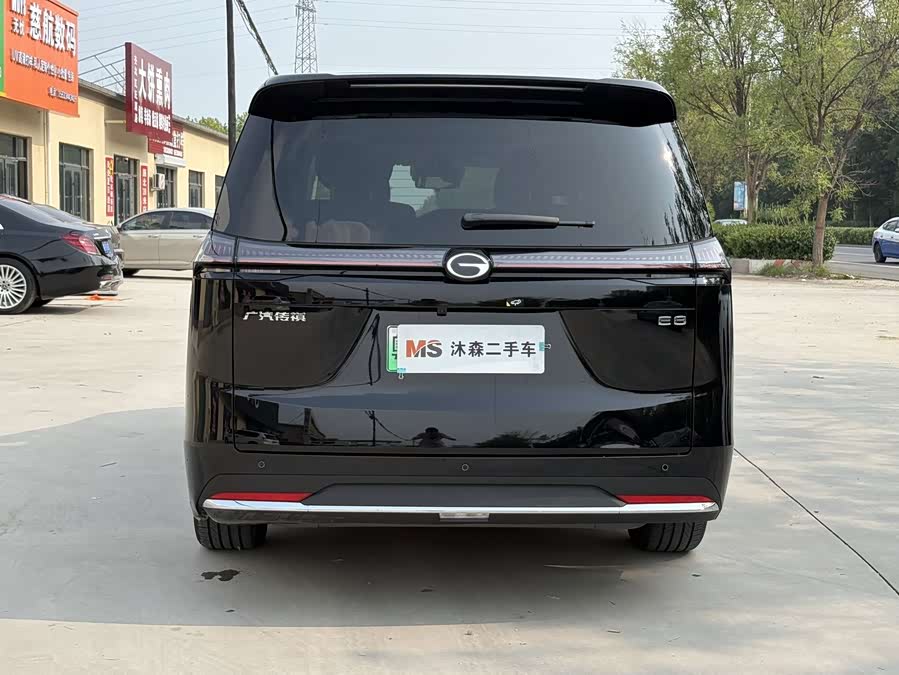 GAC E8 PHEV 2024 150km MAX+ - zdjęcie 5