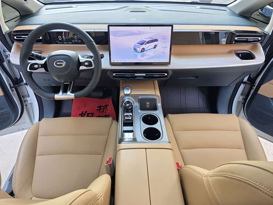 GAC E8 PHEV 2024 150km MAX - zdjęcie 7