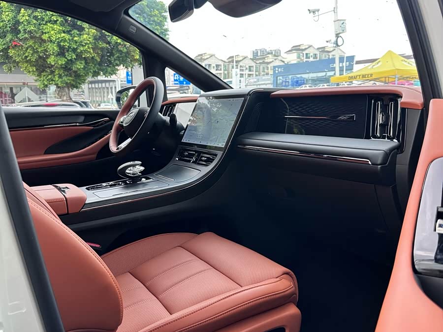 GAC Trumpchi M8 2026 Master Luxury - zdjęcie 5