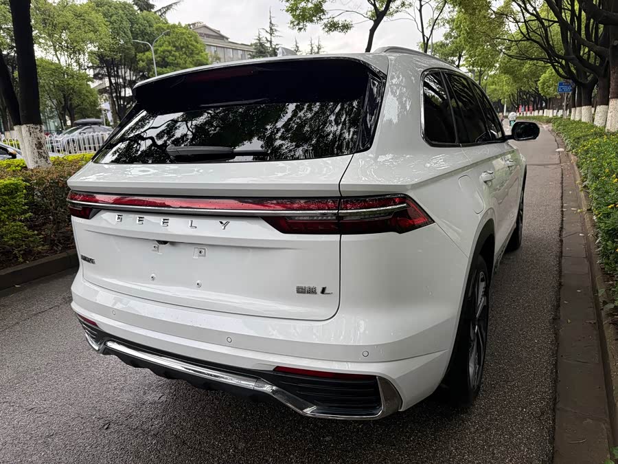 Geely Xingyue L 2024 2.0TD High Power Auto 2WD Skyline - zdjęcie 15