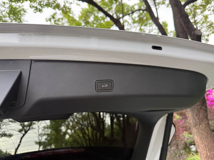 Geely Xingyue L 2024 2.0TD High Power Auto 2WD Skyline - zdjęcie 20
