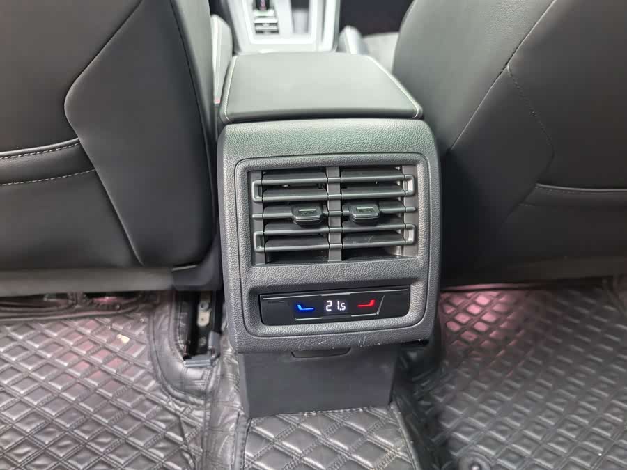 Golf 2023 Facelift 280TSI DSG R-Line Lite - zdjęcie 19