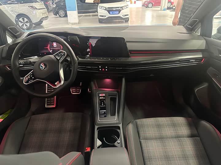 Golf GTI 2023 380TSI DSG GTI - zdjęcie 19