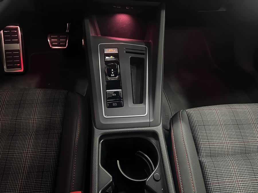 Golf GTI 2023 380TSI DSG GTI - zdjęcie 8
