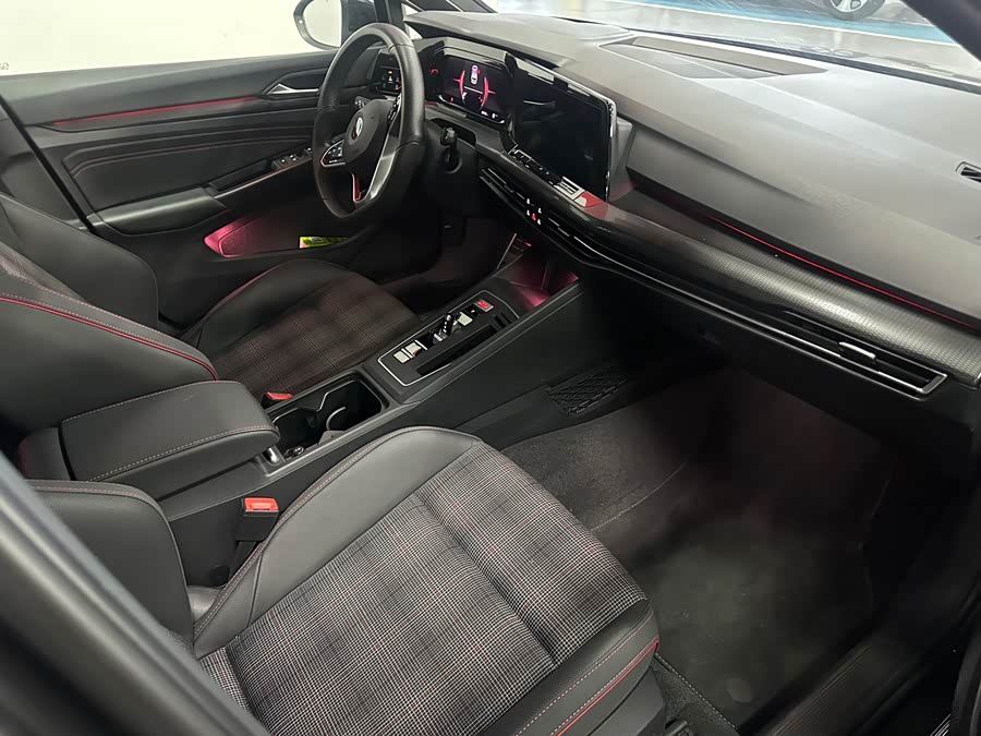 Golf GTI 2023 380TSI DSG GTI - zdjęcie 10