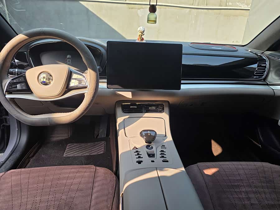 Han 2025 DM-i Smart Driving Edition Elite 125KM - zdjęcie 8