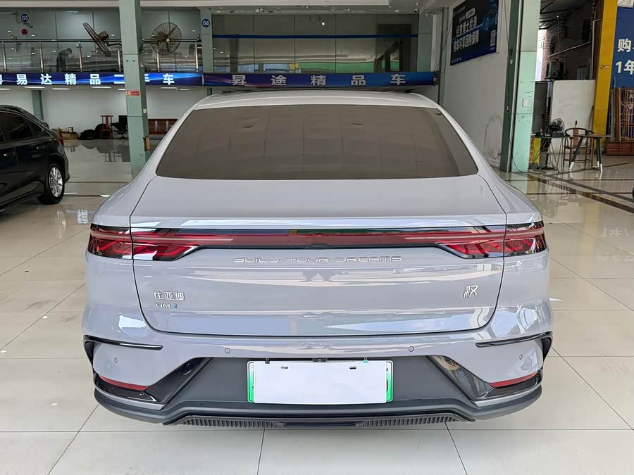Han 2025 DM-i Smart Driving Version 125KM Honor Type - zdjęcie 15