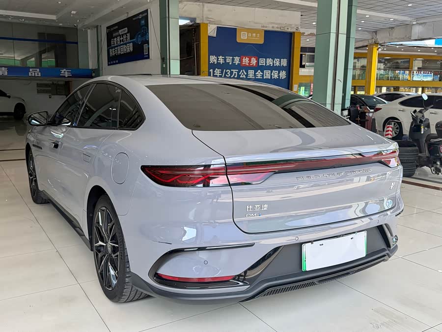 Han 2025 DM-i Smart Driving Version 125KM Honor Type - zdjęcie 16