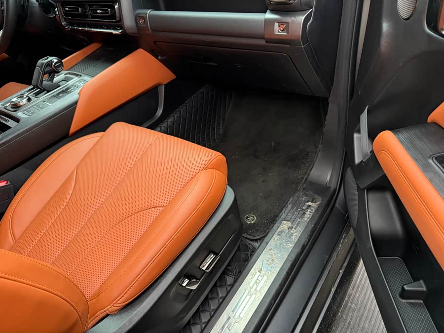 Haval H9 2024 2.0T Gasoline 4WD Extreme - zdjęcie 14