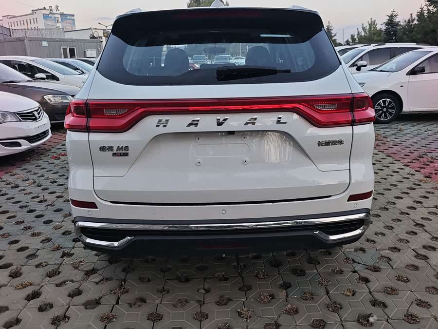 Haval M6 2023 PLUS 1.5T Manual Elite Intelligent - zdjęcie 8
