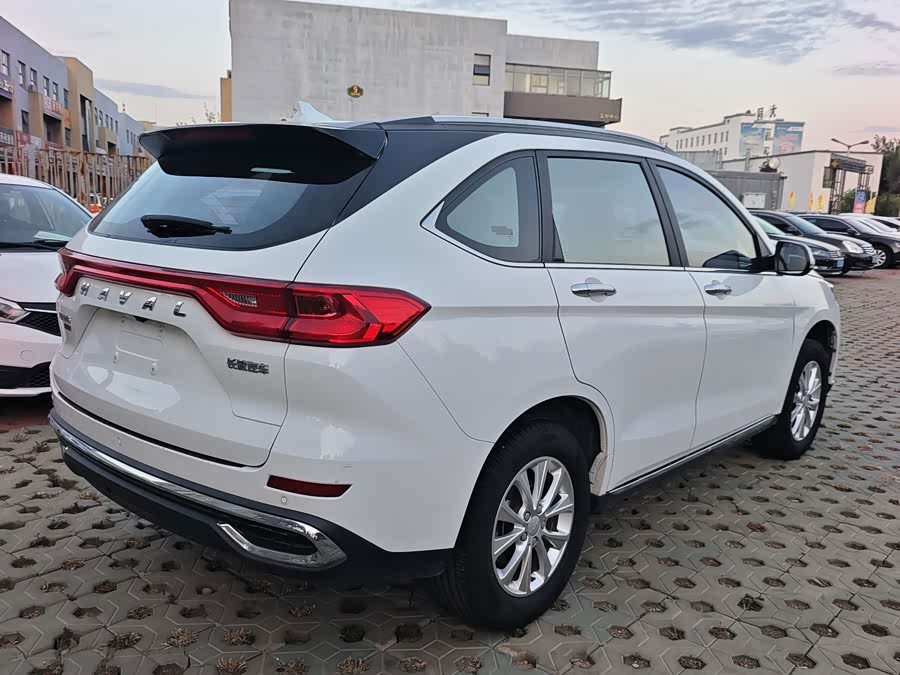 Haval M6 2023 PLUS 1.5T Manual Elite Intelligent - zdjęcie 9