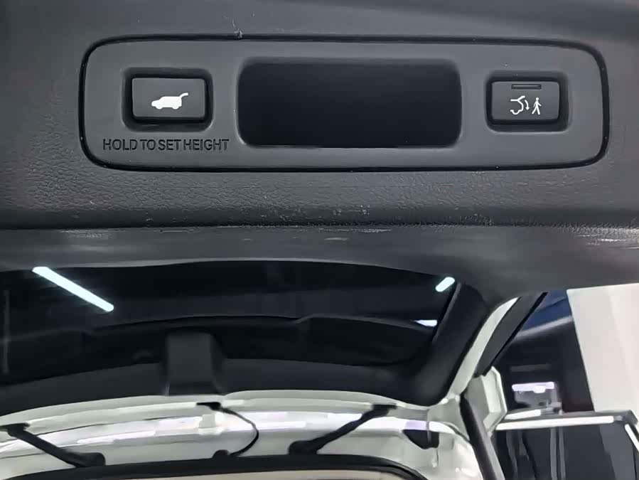 Honda CR-V 2023 240TURBO 4WD Premium 5-Seater - zdjęcie 12