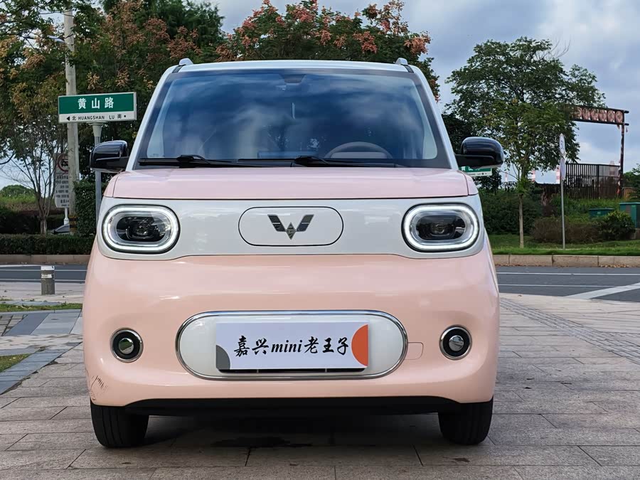 Hongguang MINIEV 2024 Third Generation 215km Advanced Version - zdjęcie 2