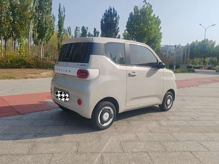 Hongguang MINIEV 2024 Third Generation 215km Youth Edition - zdjęcie 20