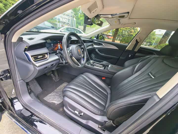 Hongqi H5 2023 1.5T DCT Intelligent Connected Flag Joy Version - zdjęcie 18