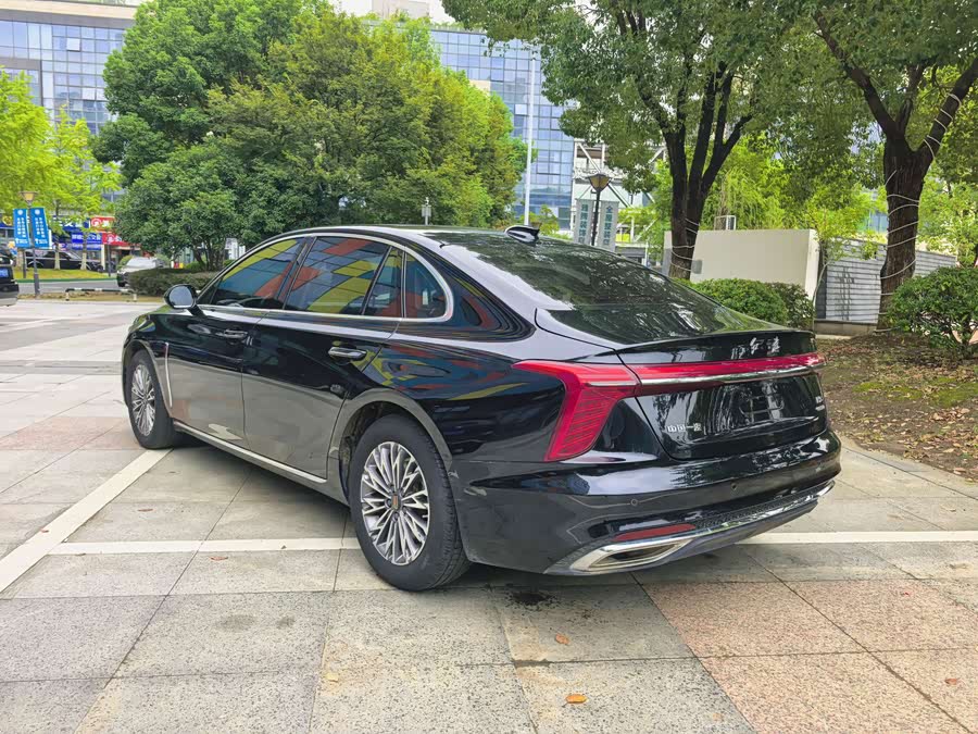 Hongqi H5 2023 1.5T DCT Intelligent Connected Flag Joy Version - zdjęcie 6