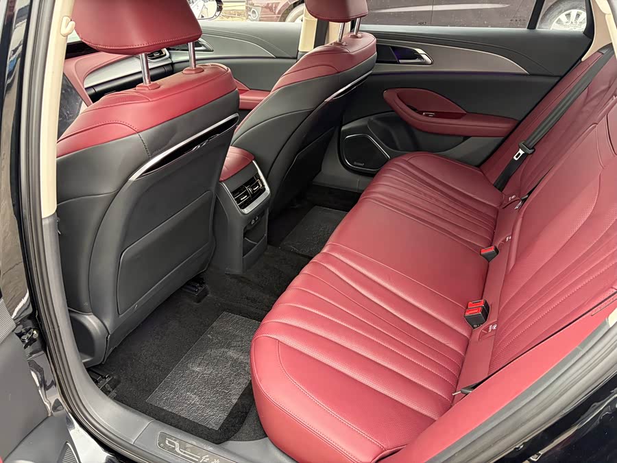 Hongqi H5 2023 2.0T Auto Intelligent Connectivity Flagship - zdjęcie 11