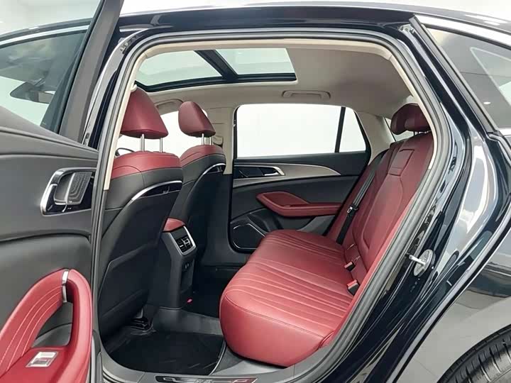 Hongqi H5 2023 2.0T Auto Intelligent Connectivity Flagship - zdjęcie 17