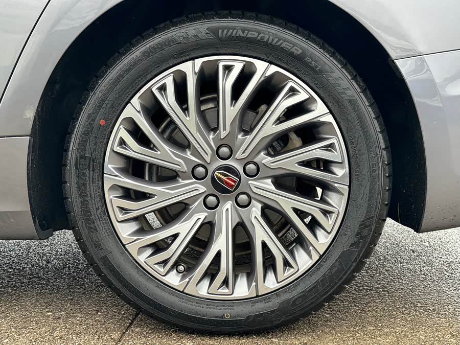 Hongqi H5 2023 2.0T Auto Intelligent Connectivity Flagship - zdjęcie 20