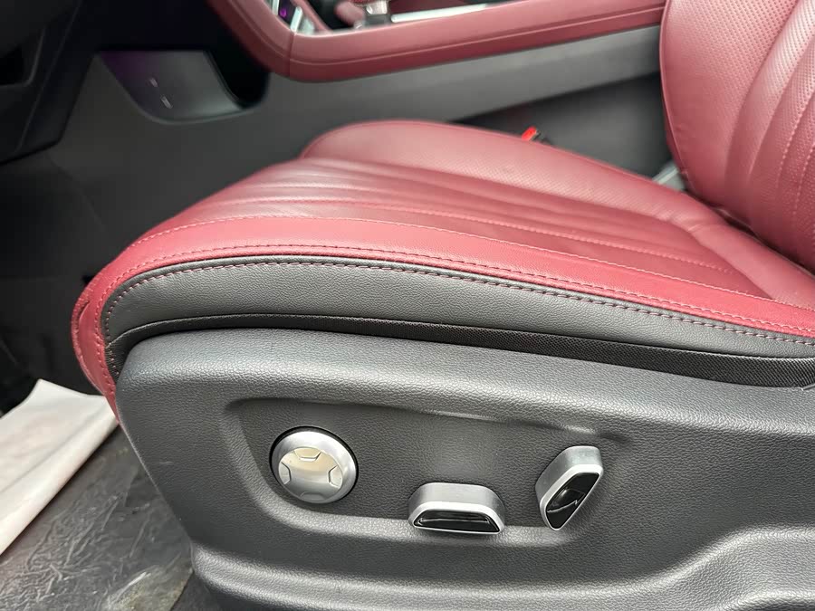 Hongqi H5 2023 2.0T Auto Intelligent Connectivity Flagship - zdjęcie 9