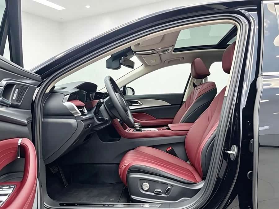 Hongqi H5 2023 2.0T Auto Intelligent Connectivity Flagship - zdjęcie 9