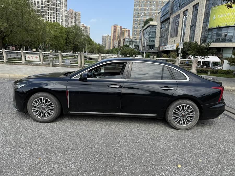 Hongqi H5 2024 1.5T DCT Intelligent Flag Joy Version - zdjęcie 10